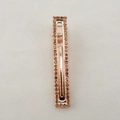 Detalle de pinza para el pelo rectangular con brillantes de color café y base en oro rosa - Champaña (C1311)