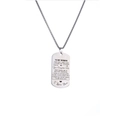 Dettaglio di una collana con piastrina in acciaio inossidabile e incisione per la donna - Acciaio (To My Woman)