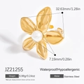 Gouden 18K bloemring van roestvrij staal met witte parel en matte afwerking - Eenvoudige Vijfbladige Open Stijl (JZ21255)