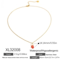Goldene Edelstahlhalskette mit rotem Weihnachtshandschuh-Anhänger und Schneeflocke - Schneeflocken-Handschuh-Halskette (XL32008)