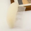 Detail of sponge hair pad with plastic comb for volumizing bangs and creating a puff hairstyle - Off-white Large (E5301)