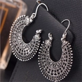 Boucles d'oreilles bohèmes en croissant avec gravures évidées et finition argentée chic - Argent Antique (A4428)