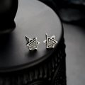 Pendientes de plata vintage del Ojo que Todo lo Ve con hexagrama y detalles de estilo masónico - Plata Vintage (Par)