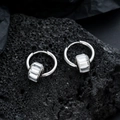 Silberne Creolen für Damen und Herren mit einem quadratisch geschliffenen Kristallanhänger - Zirkonia Creolen (Paar) / Silber