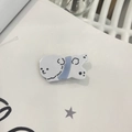 Pince à cheveux mignonne en acétate petit chien bichon blanc et ruban bleu pour fille - Pull Bleu Chien Blanc