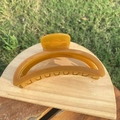Large amber crescent hair claw clip for women made of translucent acetate material - 12cm / Autumn Leaf Yellow Crescent