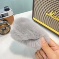 Detalle de la textura suave de piel sintética gris de la pinza de pelo grande - Gris Plata