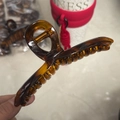 Classic dark tortoise shell hair claw clip with strong spring in deep amber resin finish - 13cm / Glossy Light Tortoiseshell Coat Hanger Shape