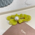 Detail of acetate flower hair clip with large faux pearl and marble finish texture - Yellow Green - Pearl Butterfly Duckbill Clip (Approx 5cm)