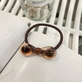 Élastique à cheveux minimaliste avec nœud en résine ambre et cordon marron foncé - Dégradé Café