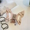 Pinza per capelli a farfalla rosa in acetato con fiori 3D e finitura opaca - Farfalla Rosa Rilievo