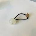 Coletero elástico con bola marfil translúcida y letras doradas FRANCE Handmade en blanco - Blanco perla