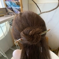 Pic à cheveux élégant avec motif écaille de tortue vert et marron pour chignons - Marbre