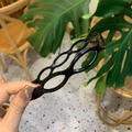 Eleganter schwarzer Acetat-Haarreif mit ovalem Kettendesign im Schildpatt-Stil für Damen - O-Kette / Klassisches Schwarz