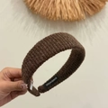 Serre-tête en tricot marron foncé avec texture côtelée et étiquette faite main - Marron