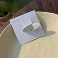 Glitzernde ovale Acryl-Haarspange mit silbernem Glitzer und milchweißem Finish - Silberglitzer