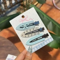 Juego de tres pinzas de acrílico para el pelo con lazo de rayas y pedrería en tarjeta - Estilo de Lazo con Rayas / Azul Sal de Mar