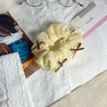 Chouchou en résille jaune avec petits nœuds marron et design de style coréen - Jaune avec Nœud Brun
