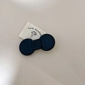 Barrette à cheveux nœud noir brillant avec lettres gravées sur une carte de support - Nœud Noir - Moyen