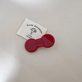 Pince à cheveux nœud rouge avec gravure wer wer sur carte décorative crème - Nœud Rouge - Petit