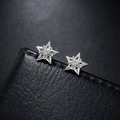 Orecchini a stella d'argento a cinque punte con design a doppio strato e zircone - Stile Pentagramma Argento Lucido (X929-B)