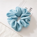 Elastico per capelli a quadretti bianchi e blu in cotone per un look retrò chic - Quadri Blu Foschia