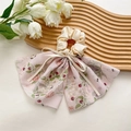 Haargummi mit Blumenmuster-Chiffonschleife und Bienenstickerei in Beige und Rosa - Besticktes rosa Band