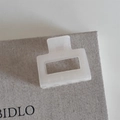 Minimalist white translucent square hair claw clip with a matte finish for women - Small Square / Beige