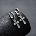 Boucles d'oreilles créoles croix en argent pour hommes et femmes avec zircons blancs - Boucles d'Oreilles Croix Zirconia (X884-A)
