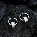 Boucles d'oreilles créoles argentées avec cristaux de zircon carrés pour hommes et femmes - Clip d'Oreille Zirconia (X898-B)