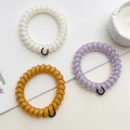 Lot de trois élastiques spirale en crème, orange ambré et lilas brillant avec breloques - Violet Blanc Orange