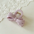Grande pince à cheveux nœud violet clair avec fini brillant et ressort métallique - Nœud Papillon Violet