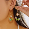 Bohemian seashell and starfish earrings with pearls and colorful stones on gold hoops - Asymmetric Starfish Shell Crushed Stone Style (Green) / Green