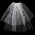 Voile de mariée blanc minimaliste à deux épaisseurs avec peigne sur fond noir - Voile de Base Double Couche avec Peigne Blanc (HS-J7464)