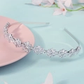 Cerchietto fiori di cristallo argento per matrimoni con design floreale in zircone - Stile Fiore Argento (TS-J3440S)