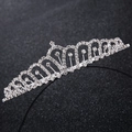 Elegante tiara da sposa argentata con strass scintillanti per matrimoni e cerimonie - Stile Argento (TS-J719)