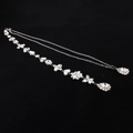 Collier de dos argenté pour mariée avec cristaux en forme de poire sur fond noir - Style Argenté (NS-J5904)