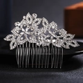 Eleganter Brauthaarkamm mit silbernem Blumen- und Blattdesign und funkelnden Strasssteinen - Silber (HS-J465)