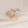 Luxurious gold hair comb featuring clustered pearls and sparkling crystals for bridal hair - Gold Pearl Grape Cluster Style(HS-J264G)
