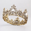 Barock-Krone aus antiker Goldlegierung mit weißen Kristallen für Brautfrisuren-Styling - Antikgold