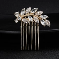 Eleganter goldener Braut-Haarkamm mit Kristallblättern und funkelnden Strasssteinen - Gold