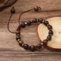 Bracelet surfer en perles de bois marron foncé avec cordon tressé marron réglable - Bois Hexagonal Brun Foncé