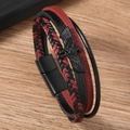 Macro di bracciale da uomo in pelle con cinturini intrecciati e ciondolo a forma di aquila - Rosso