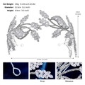 Vue détaillée du diadème feuille en zircon argenté de 15,5cm avec gros plans en strass - Style de Plume (TS-J3389S)