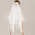 Detail of bridal veil with gold pearl hair comb and layered soft white tulle fabric - Golden Jewelry Hair Accessory Veil (HS-J7291G)