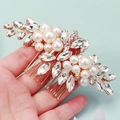 Elegante pettine da sposa oro rosa con perle color crema e cristalli marquise brillanti - Stile Pettine per Capelli