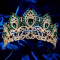 Luxus Goldlegierung Tiara mit smaragdgrünen Strasssteinen für Hochzeiten und Schönheitswettbewerbe - Grüner Strass (TS-J3425GGREEN)