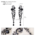 Detalle de pendientes vintage de 9cm con diamantes de imitación negros y dimensiones - Negro