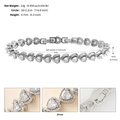Détail macro du bracelet tennis en zircons en forme de cœur avec fermoir et dimensions - Style Cœur Argenté (BS-J5472S)