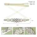 Cintura da sposa elegante con strass e perle su nastro di raso avorio per abito da sposa - Decorazione 23x4cm / Argento